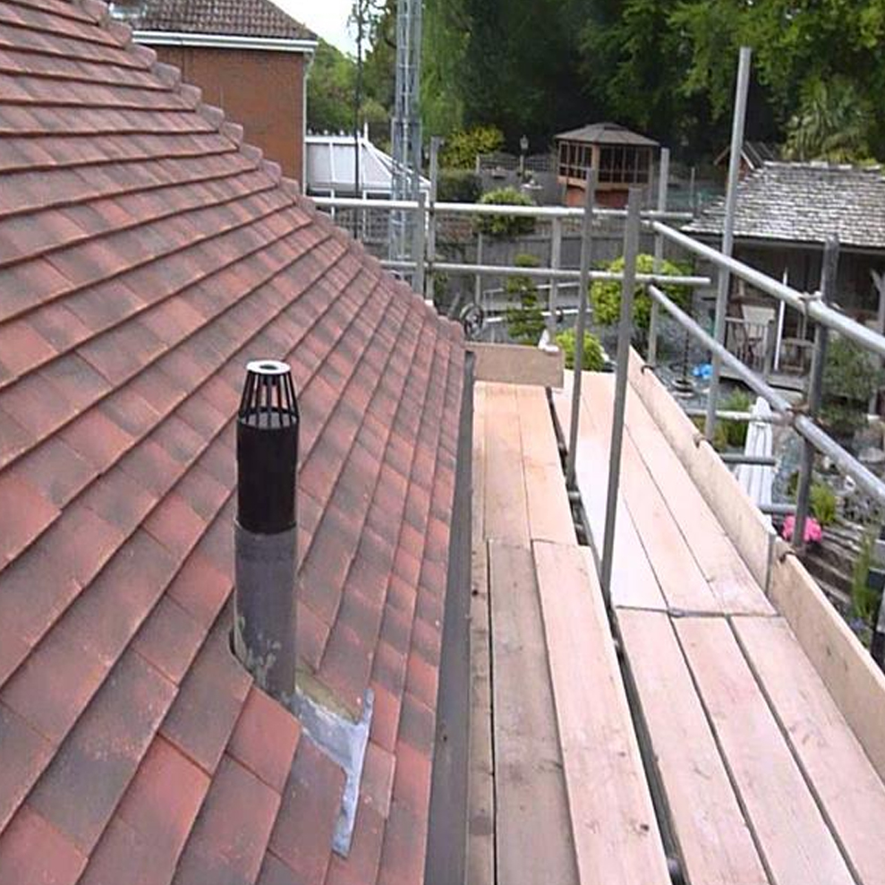 roofing fitters Manchester
